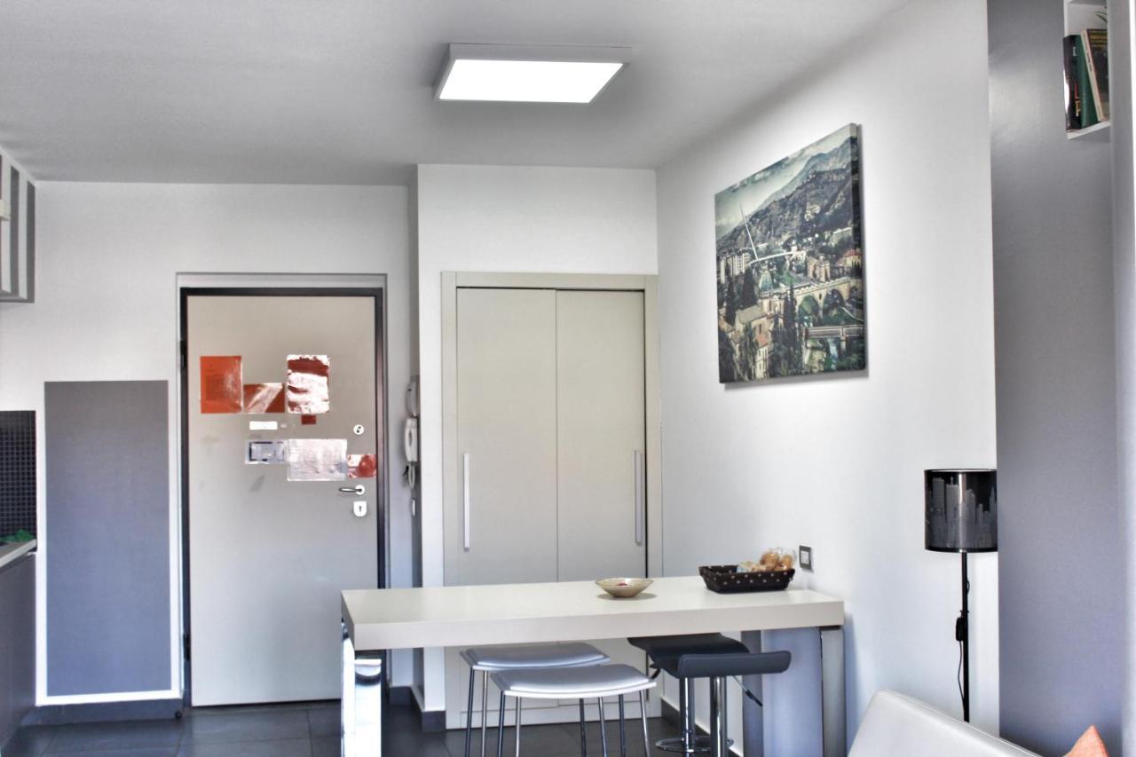 Cosenza Luxury Apartment Exterior photo