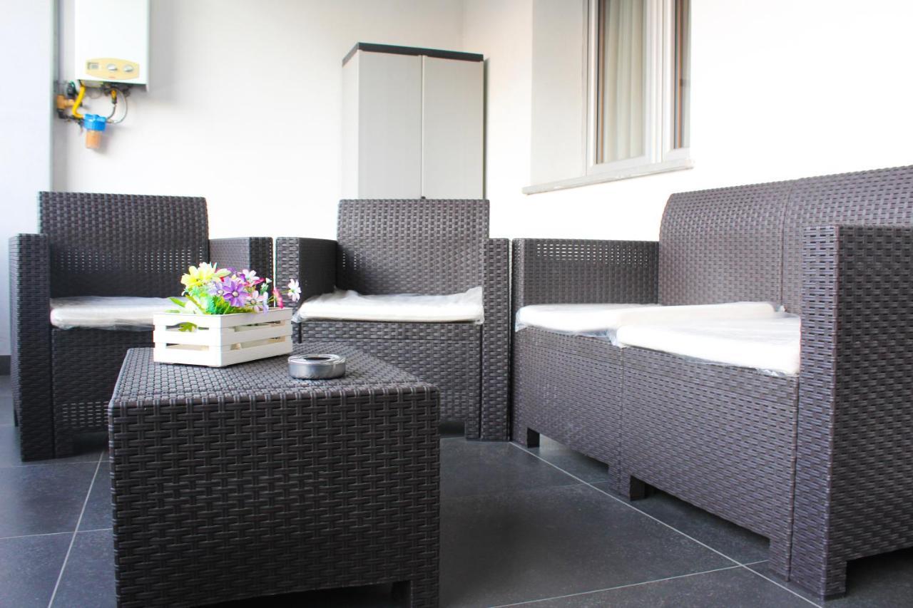 Cosenza Luxury Apartment Exterior photo